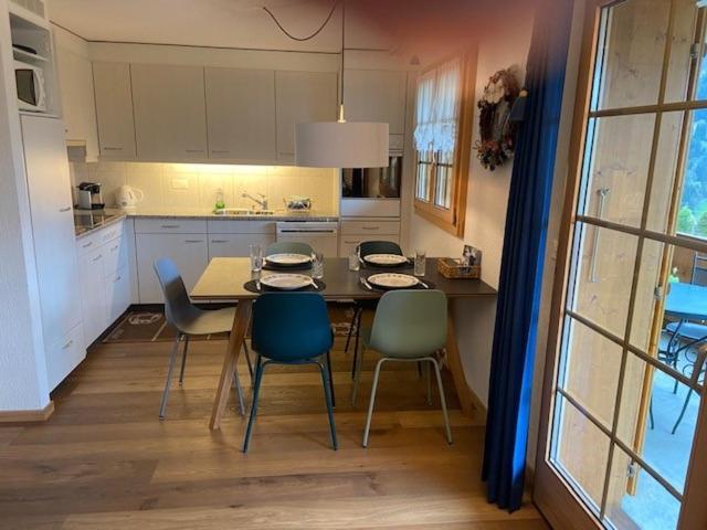 Firstsunne Apartment Гринделвалд Екстериор снимка